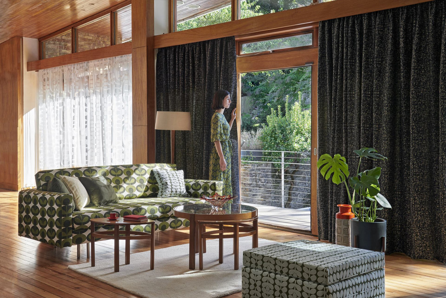 Orla Kiely Collection | Velvet Sixties Stem Fabric